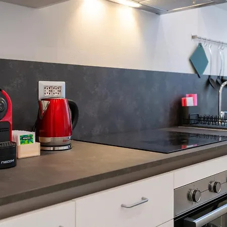 Daire Modern At Via Carloni By Wonderful Italy