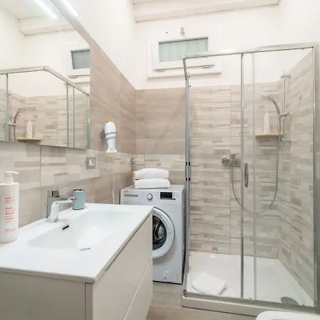 Modern At Via Carloni By Wonderful Italy Apartment Como