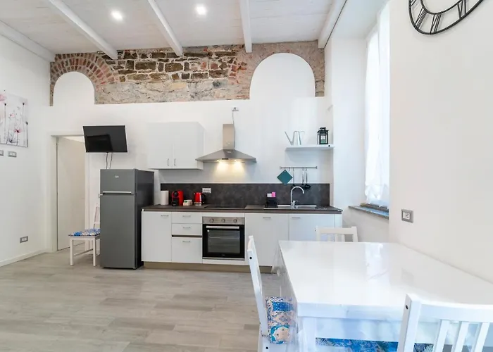 Modern At Via Carloni By Wonderful Italy Apartment *