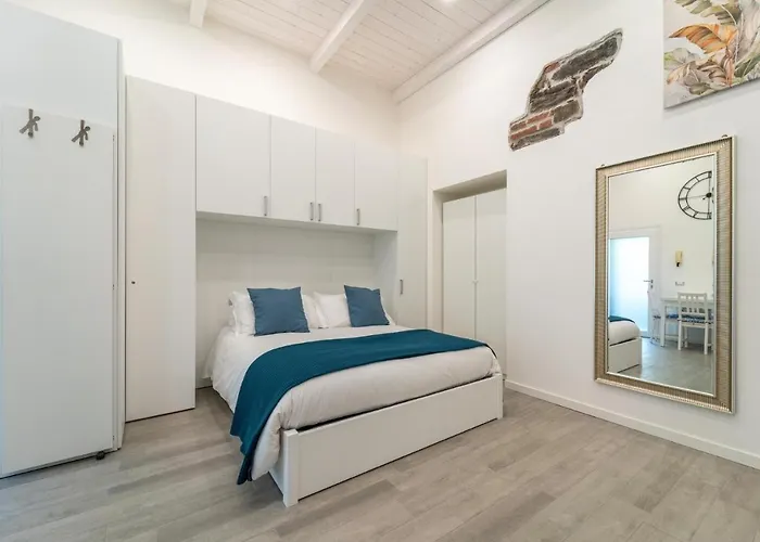 Modern At Via Carloni By Wonderful Italy Como