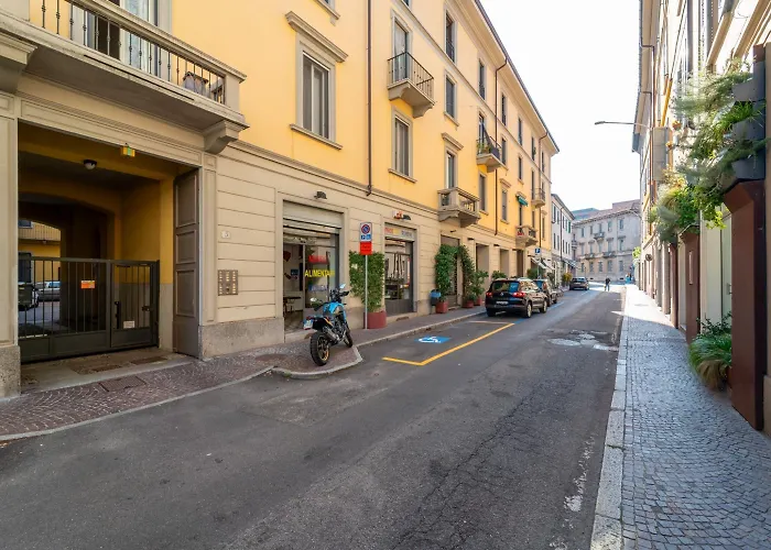 Modern At Via Carloni By Wonderful Italy Apartment