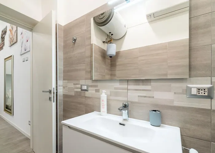 Modern At Via Carloni By Wonderful Italy Apartment Como