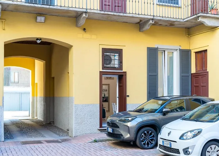 Апартаменты Modern At Via Carloni By Wonderful Italy Комо